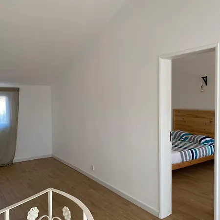 Casa Aconchegante Em * Ferrel (Leiria)