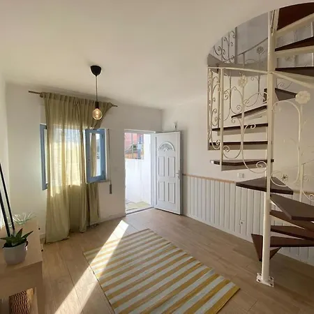 Casa Aconchegante Em * Ferrel (Leiria)